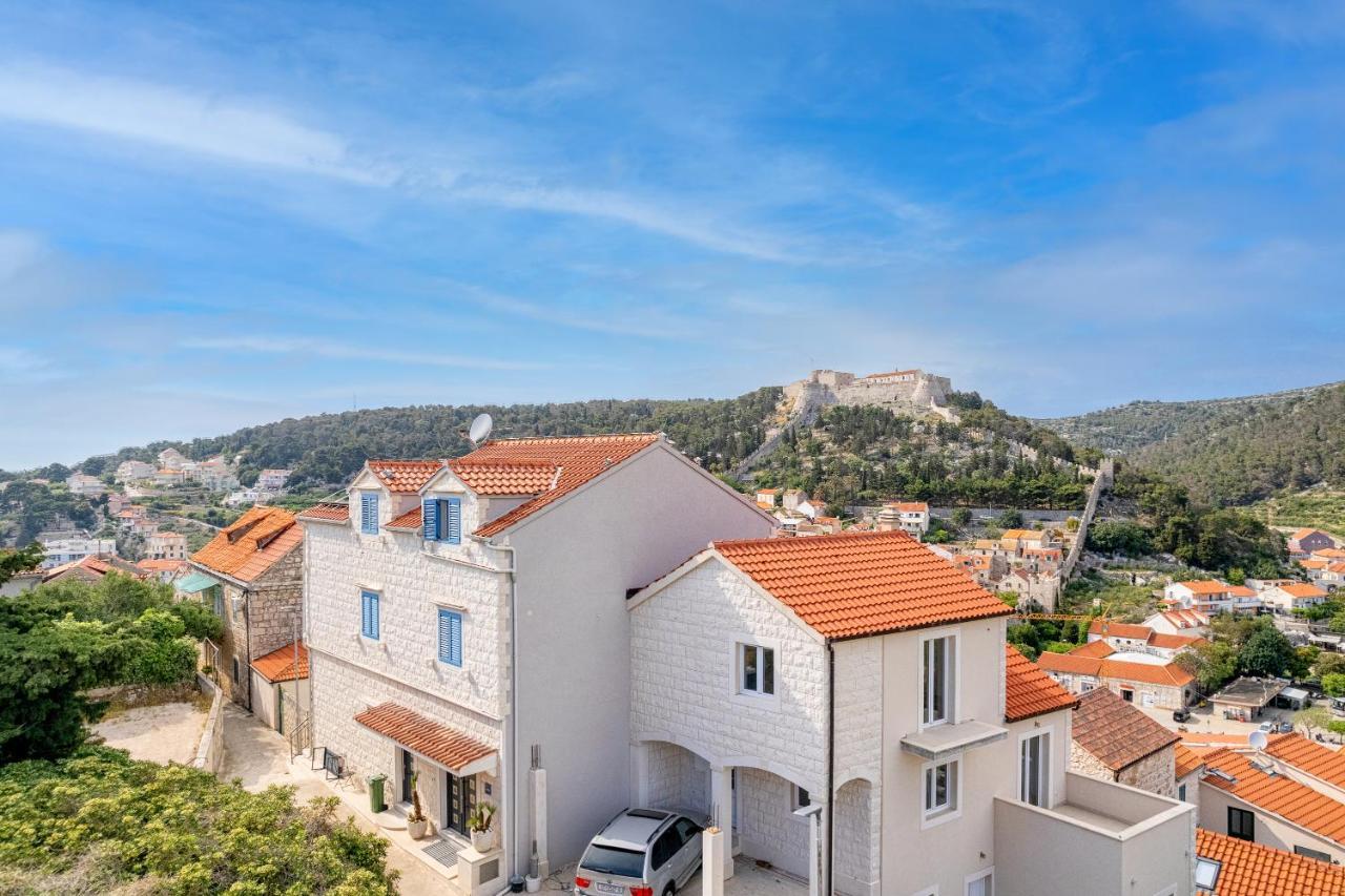 Villa Capitis In The Center Hvar Town Exterior photo